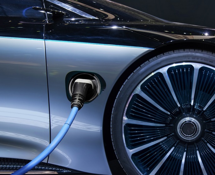 luxury-electric-concept-car-3